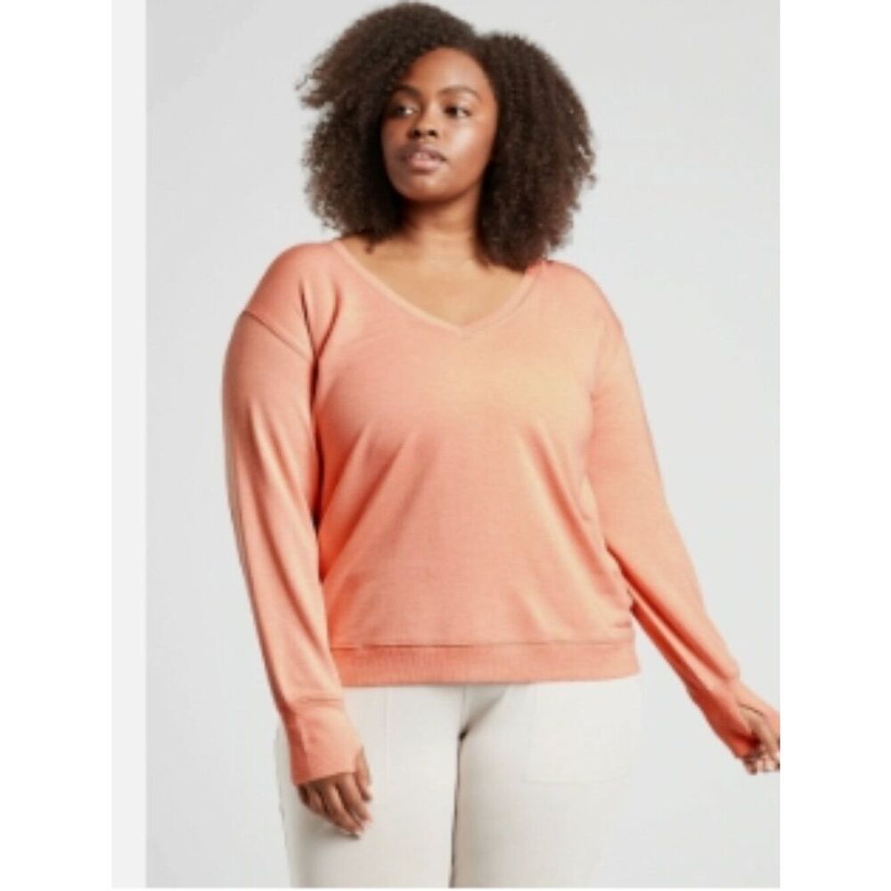 Like New! ATHLETA Sunrise V-Neck Sweatshirt Soft Persimmon Heather in L